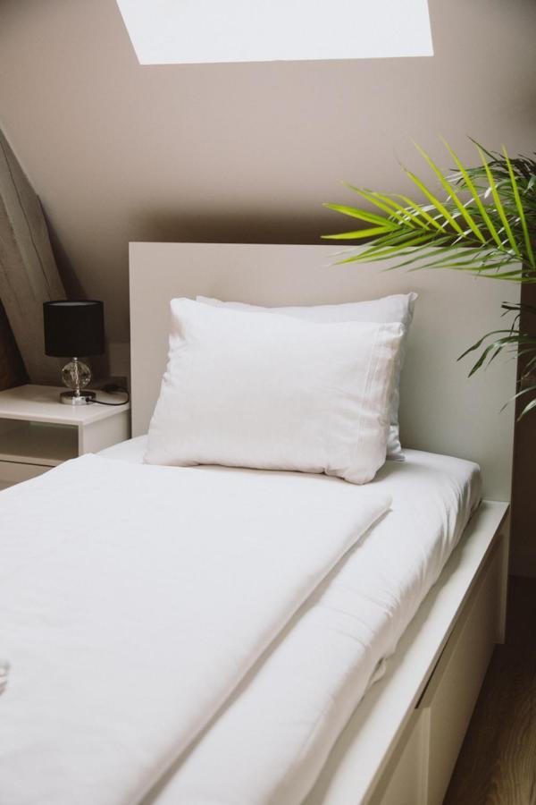 Apartamenty Leszno Luaran gambar