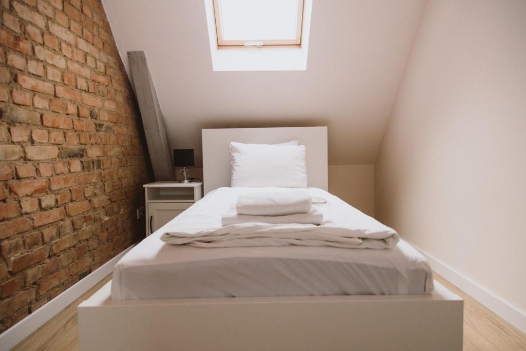 Apartamenty Leszno Luaran gambar